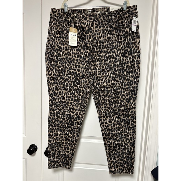 Seven7, Women's High Rise Skinny Jeans, Animal Print, Size 22 - Picture 1 of 11